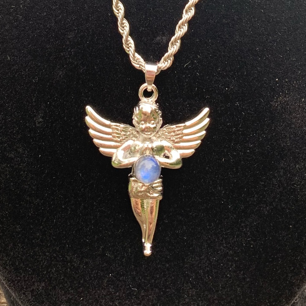 Beautiful Angel w Super Flash Labradorite & Stainless Steel Chain